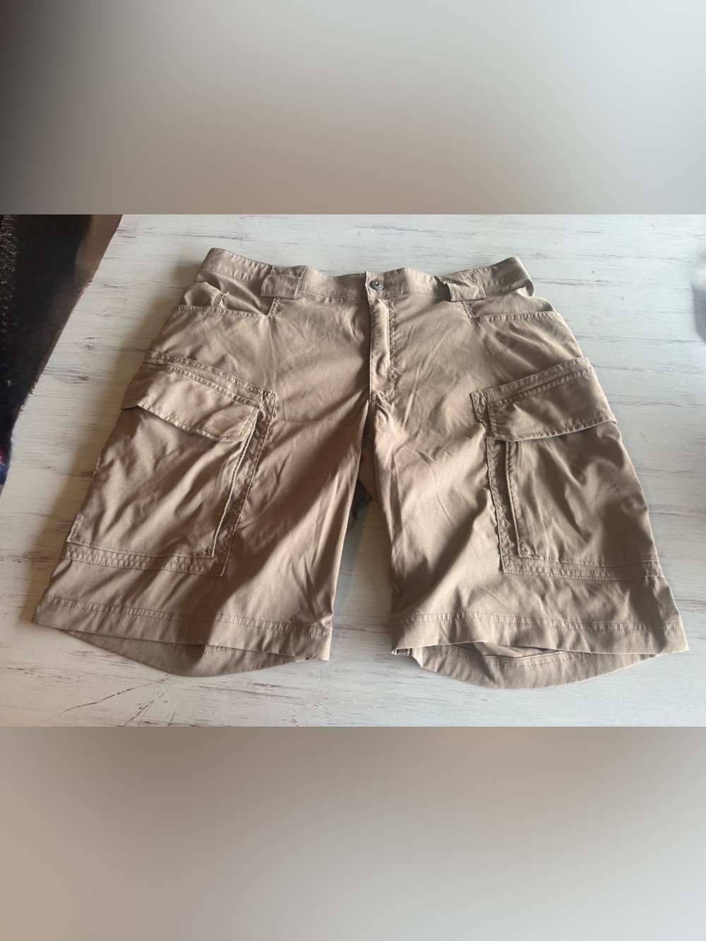 Duluth Trading Flex Dry on the Fly Cargo Shorts Mens 38 Khaki 11” Hiking